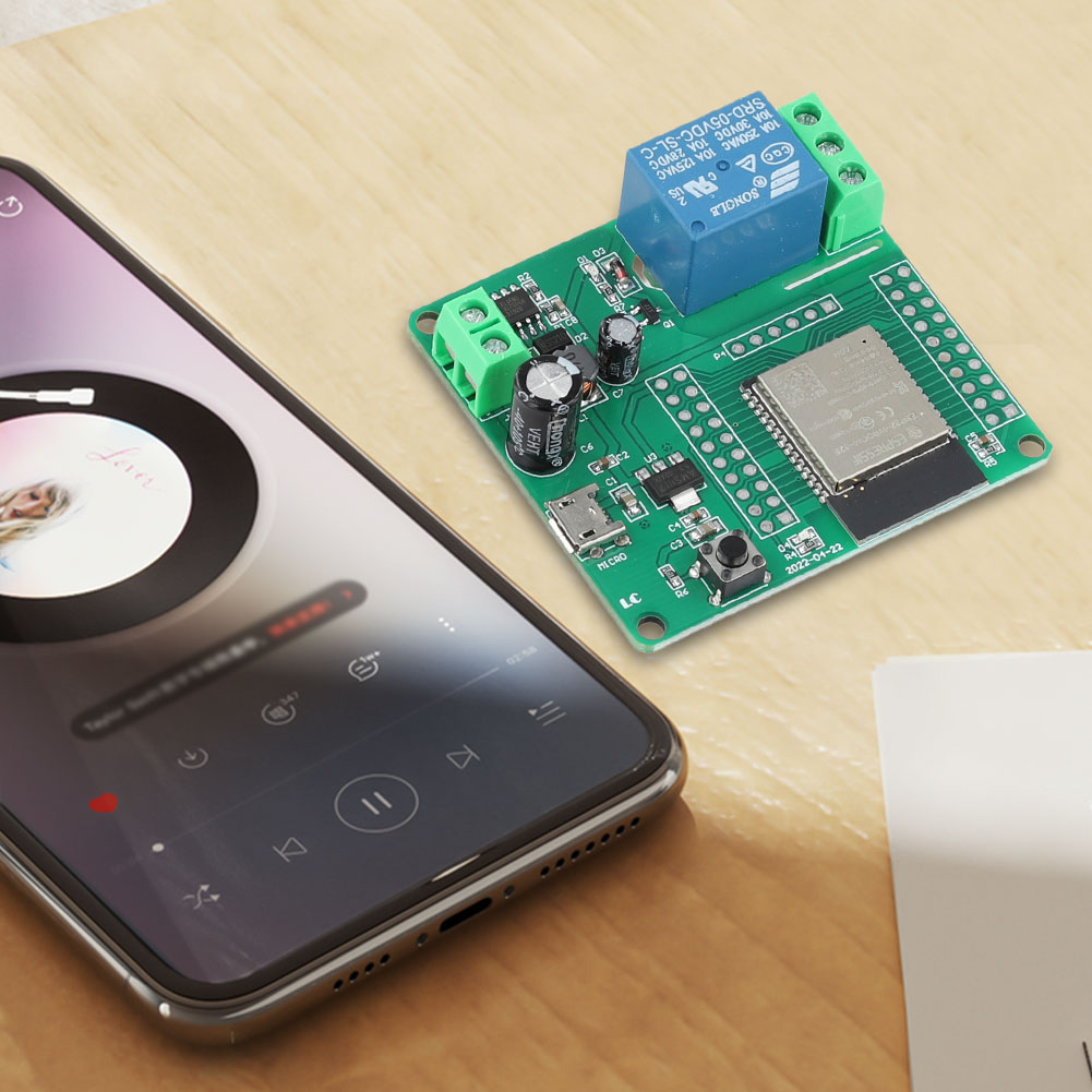 ESP32 WIFI بلوتوث متوافق BLE و - مراجعة Relay 8 Channel Board وسعره